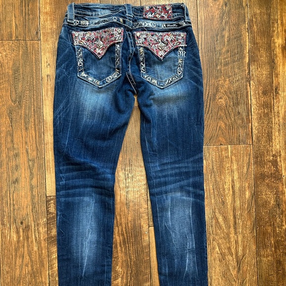 Miss Me Women's Embellished Denim Jeans - Picture 3 of 10